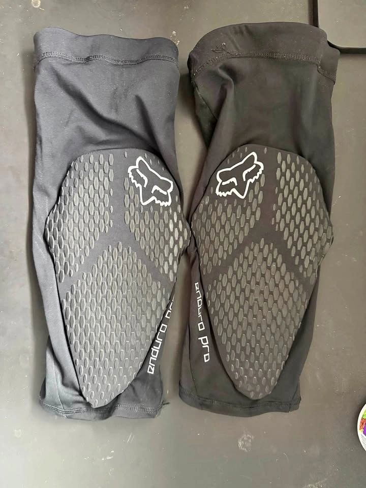 Fox knee pads XL