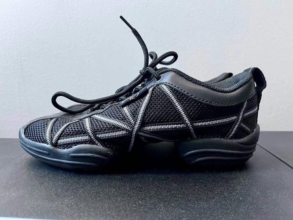 Capezio Dance Sneakers - Black - Size 5 - photo 2
