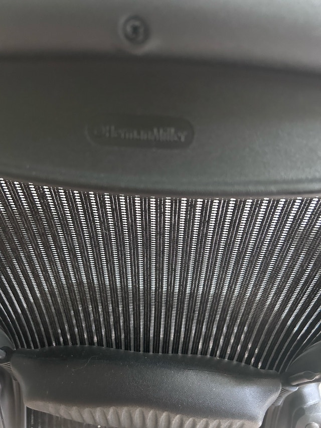 Herman Miller aeron chair - photo 4