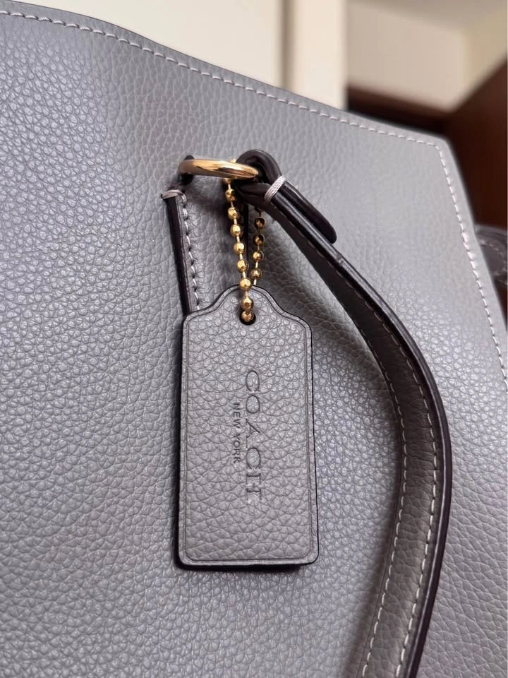 Coach Tatum Carryall - photo 3