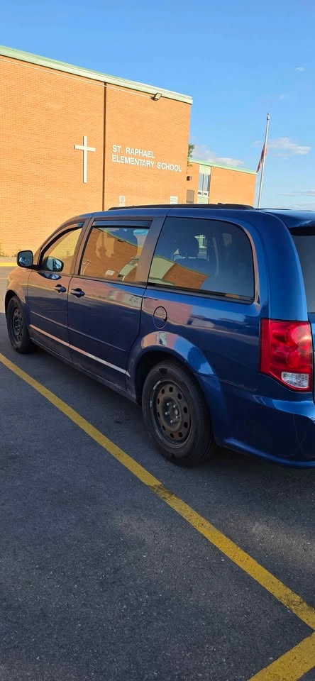 2011 Dodge Grand Caravan - photo 3