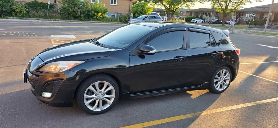 2010 Mazda MAZDA3 - photo 2