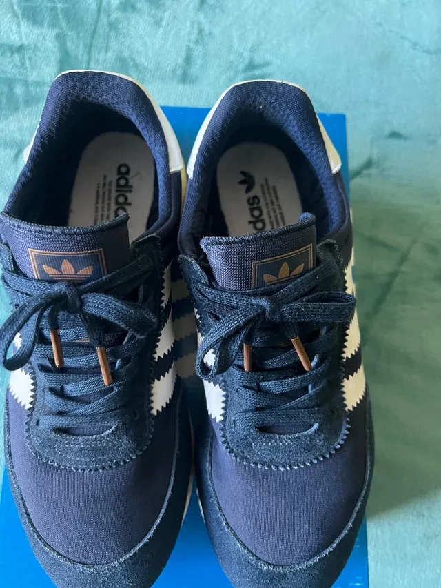 Adidas Iniki Runner size 9.5 men image indicator(3)