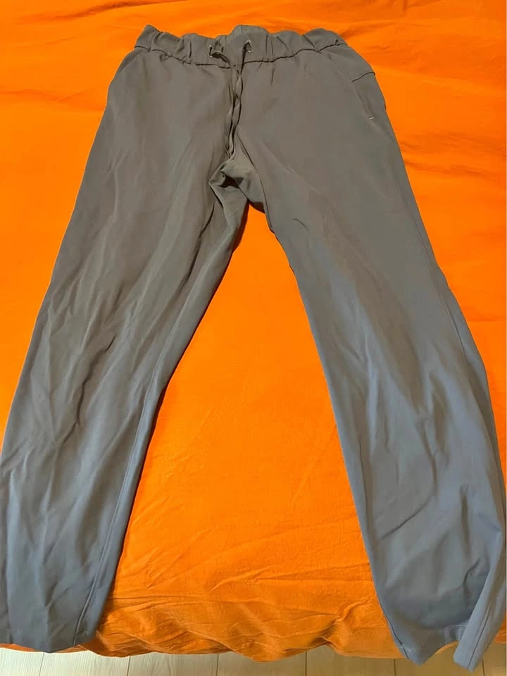 Women’s Lulu Dress pant - size 4