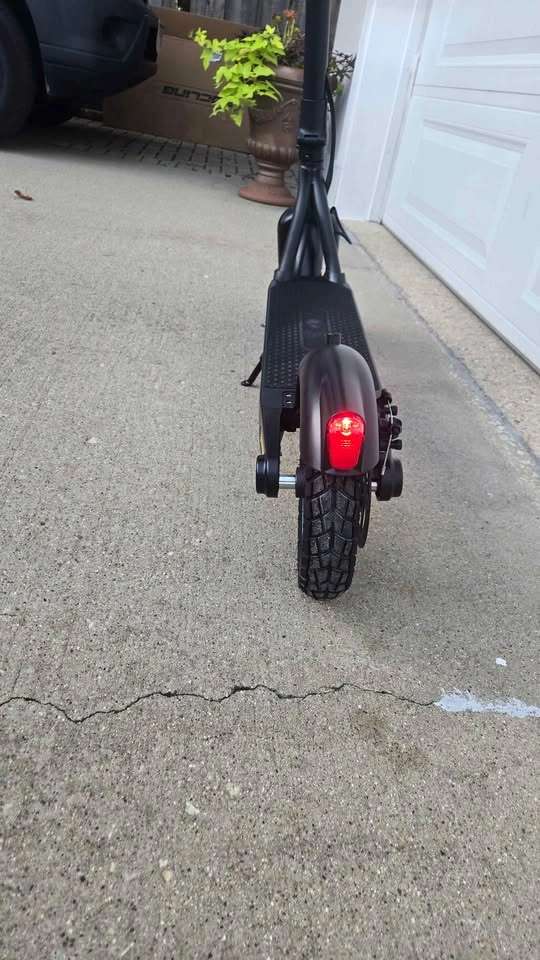 SAYYEAH Electric Scooter - photo 3