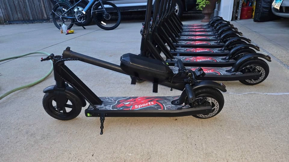 TOSUOO Electric Scooter, 350W, 36V 10.4Ah - photo 2