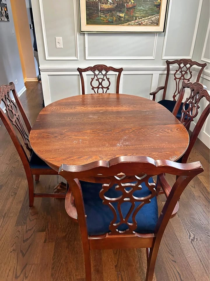 Solid Wood Dining Room Table with one leaf and 6 chairs
