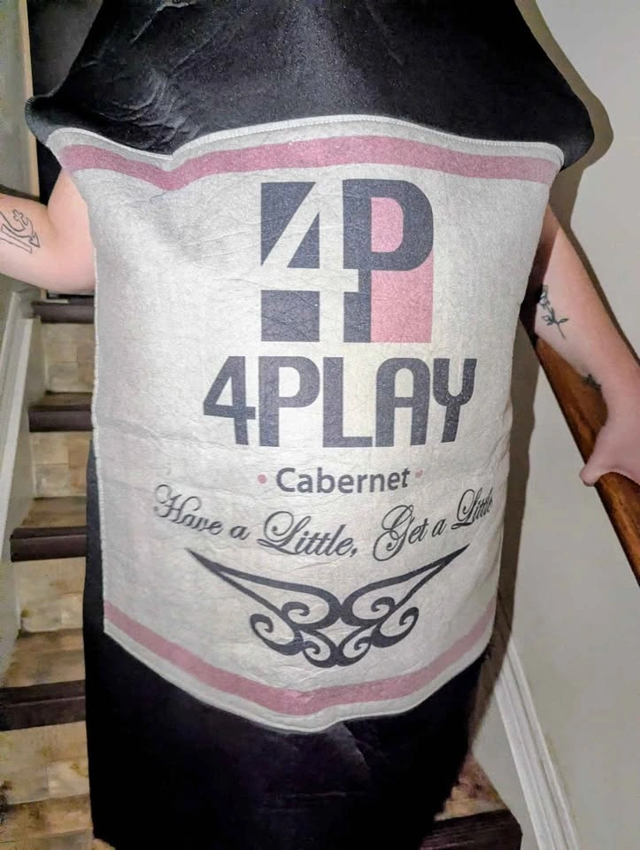 Wine Bottle Halloween Costume - photo 2