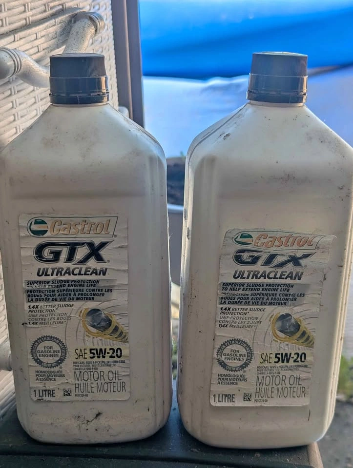 Castrol GTX Ultraclean 5W-20 Motor Oil - 2 Litres