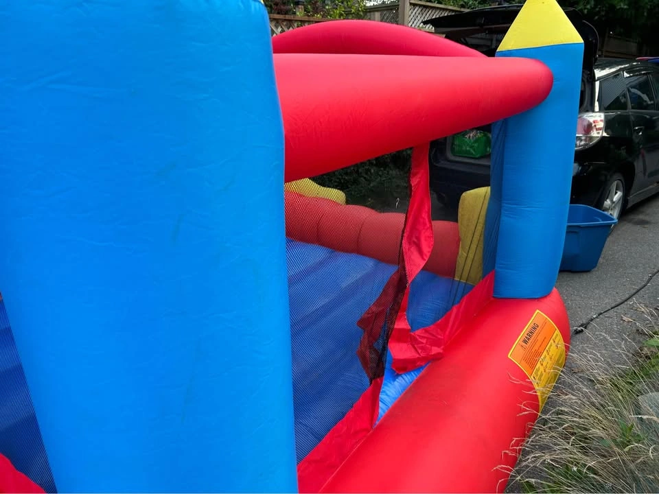 Bouncy Castle - photo 3