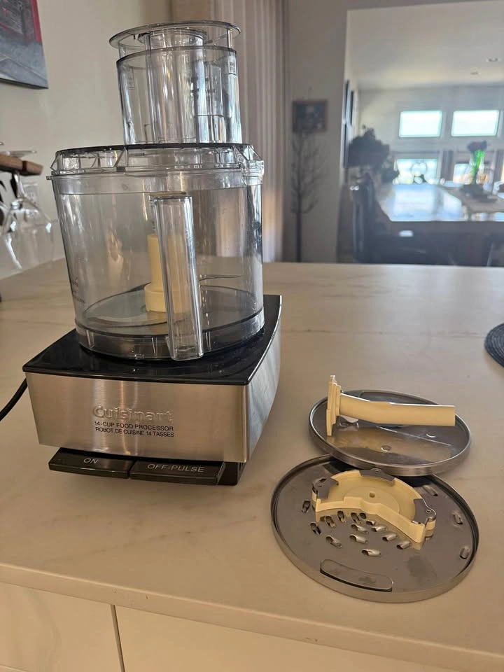Cuisinart 14-Cup Food Processor