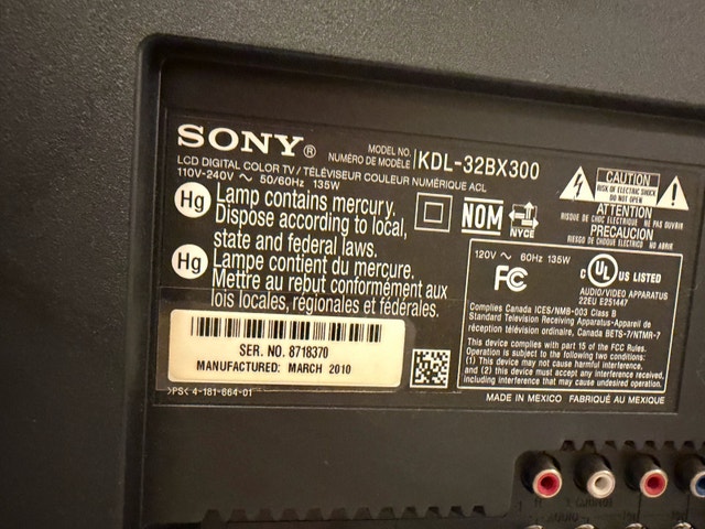 Sony 32” TV + Roku Express Streaming Stick - photo 4
