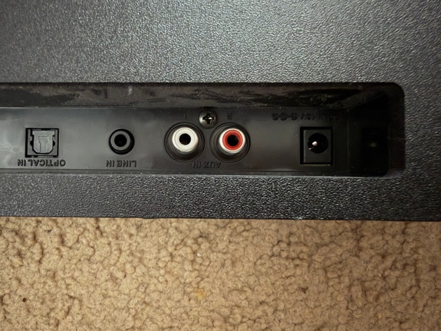 RCA 37" Bluetooth Soundbar (Model RTS7010B-E1) - photo 4