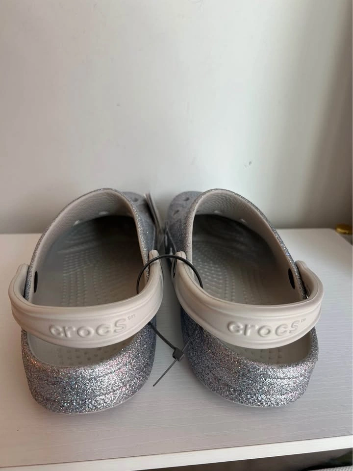 Crocs Glitter Clog Silver Sparkle Size 9- NEW - photo 3
