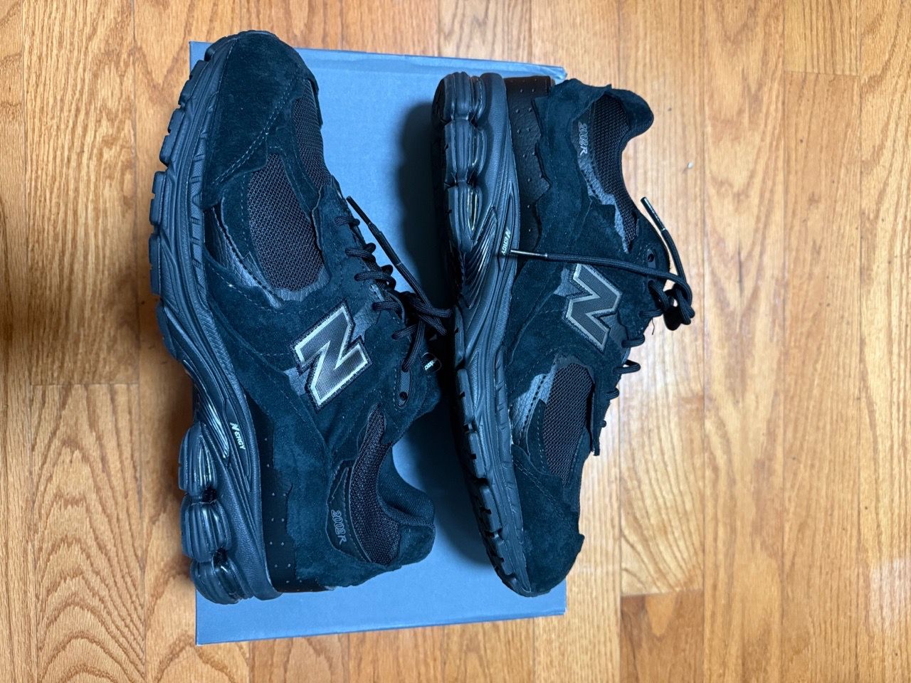 New Balance 2002R Protection Pack Gore-Tex Black Size 11 - photo 2