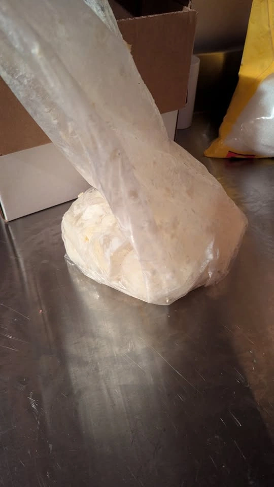 Voyageur Organic Refined Shea Butter - 3kg / 6.6 lbs - photo 2
