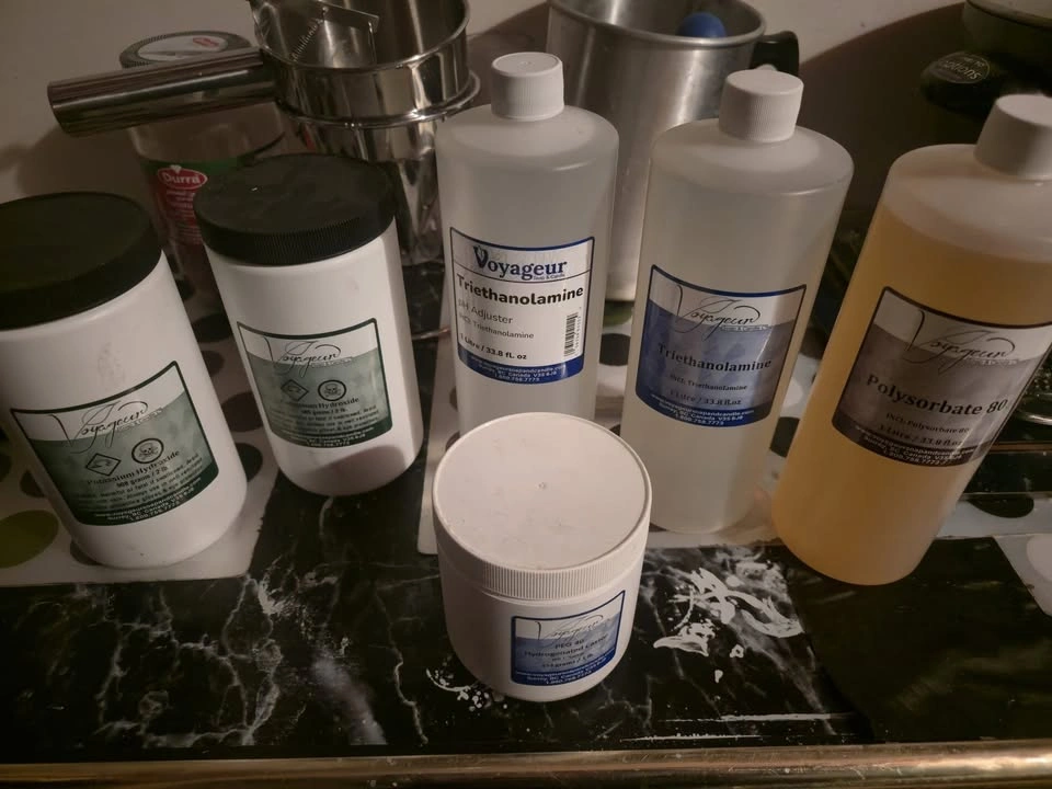 Voyageur DIY Soap & Cosmetic Supplies Bundle - photo 2