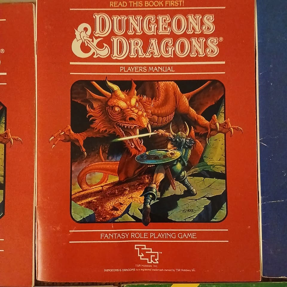 1980's Dungeons and Dragons Book Collection - photo 3