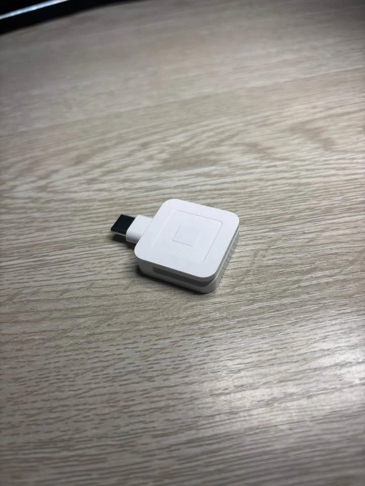 Square Reader for Magstripe (USB-C) - photo 2