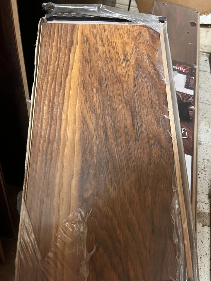 Over 150 sqft of Laminate Flooring - photo 3
