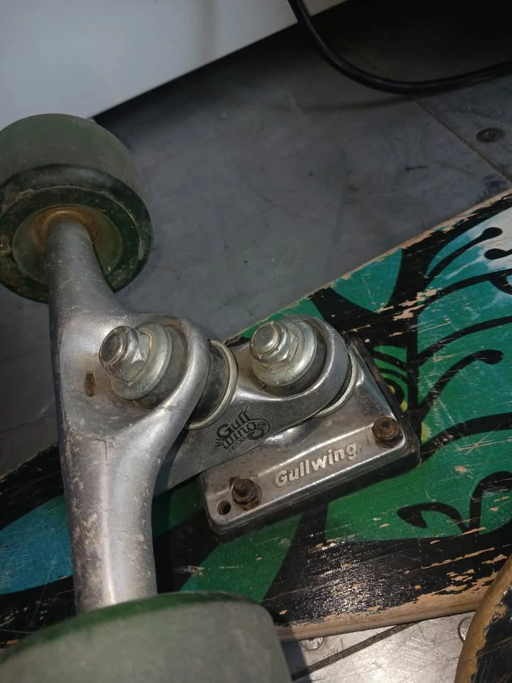 Gullwing longboard skateboard - photo 3