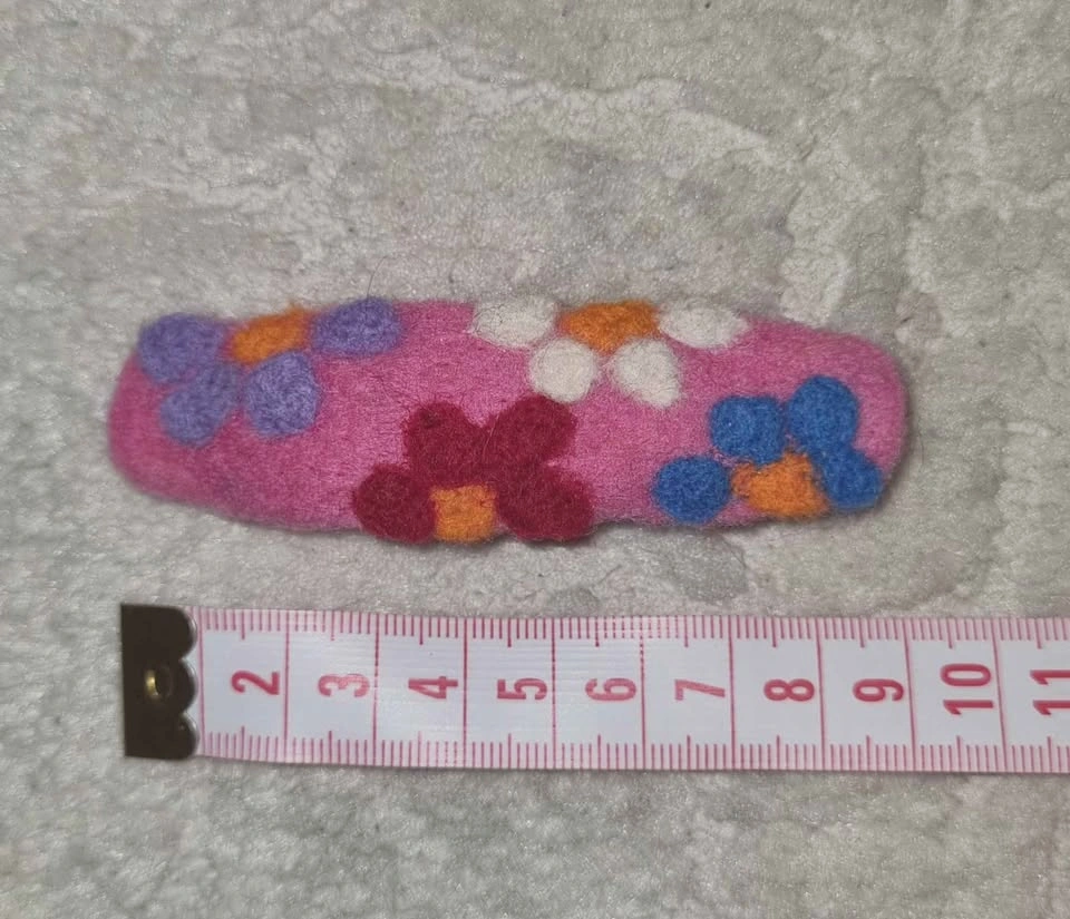Handmade Embroidered Felt Hair Clip / Colorful Daisy Pink - photo 2
