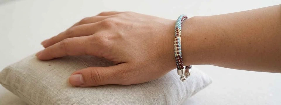 Delicate Beaded Rope Bracelet – Turquoise, Burgundy & Cream - photo 2