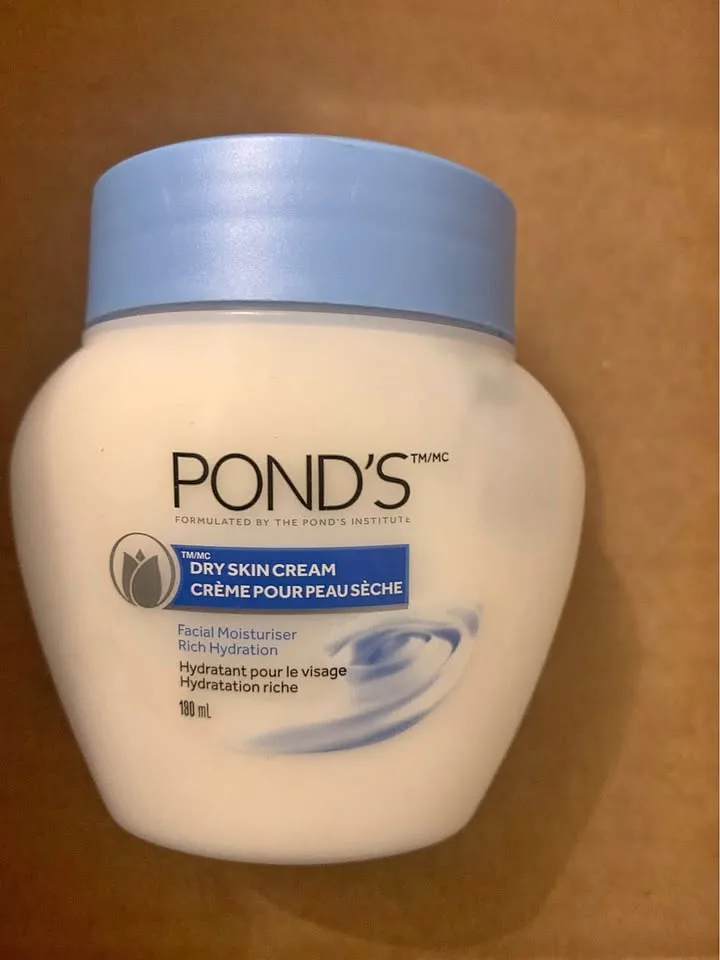 Pond's Dry Skin Cream thumbnail