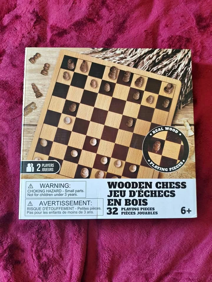 Small chess set in perfect condition