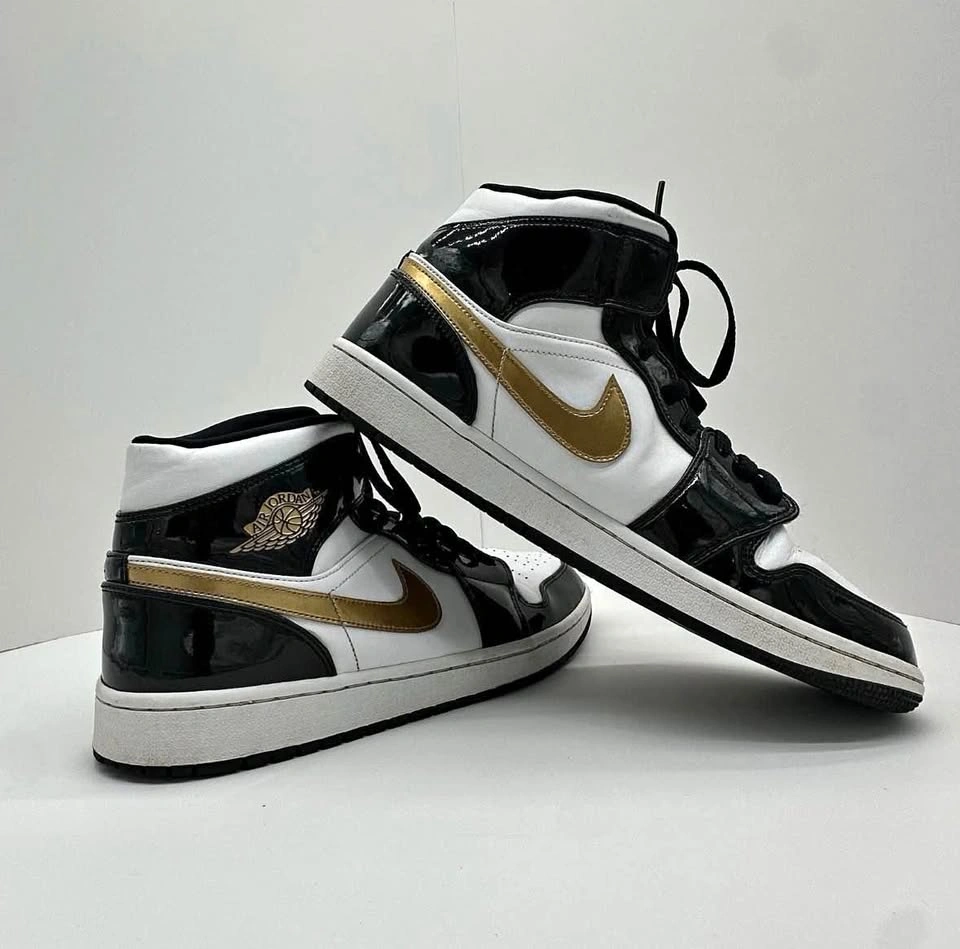 2019 Air Jordan 1 Mid Patent SE Black/Metallic Gold - Size 12