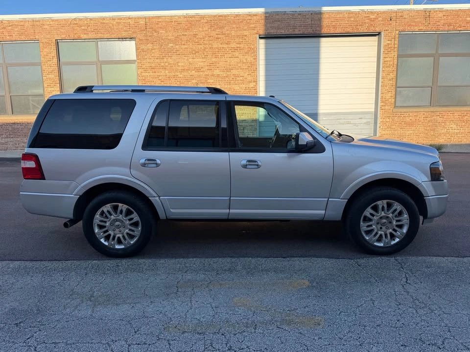 2011 Ford Expedition · Limited Sport Utility 4D - photo 4