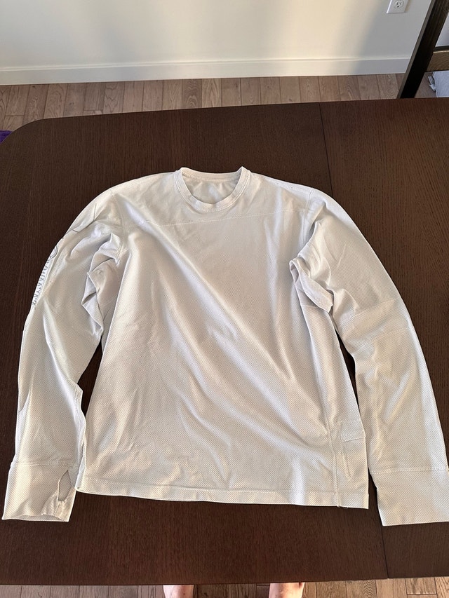 Lululemon Running Shirt - photo 3