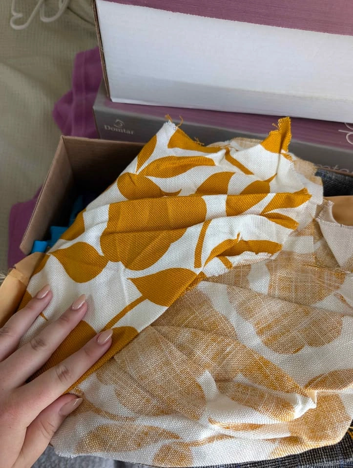 VINTAGE FABRIC MYSTERY BOXES! $20 OR 2 FOR $30 - photo 3