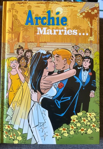 ARCHIE MARRIES - photo 2