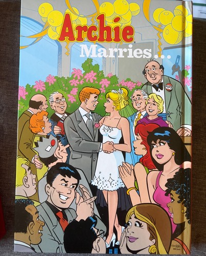 ARCHIE MARRIES - photo 3