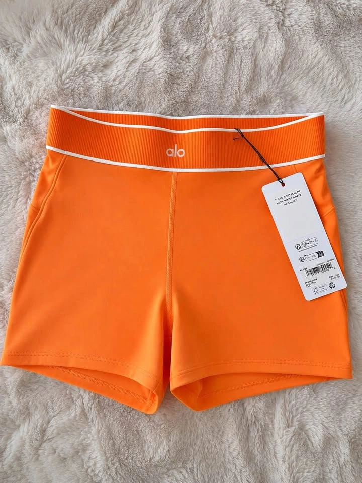 Alo Yoga High-Waist Shorts – Brand New -S