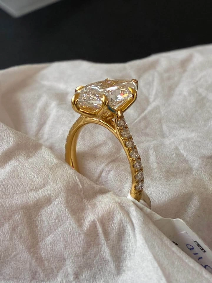 Custom made engagement ring, lowest priced. - photo 2