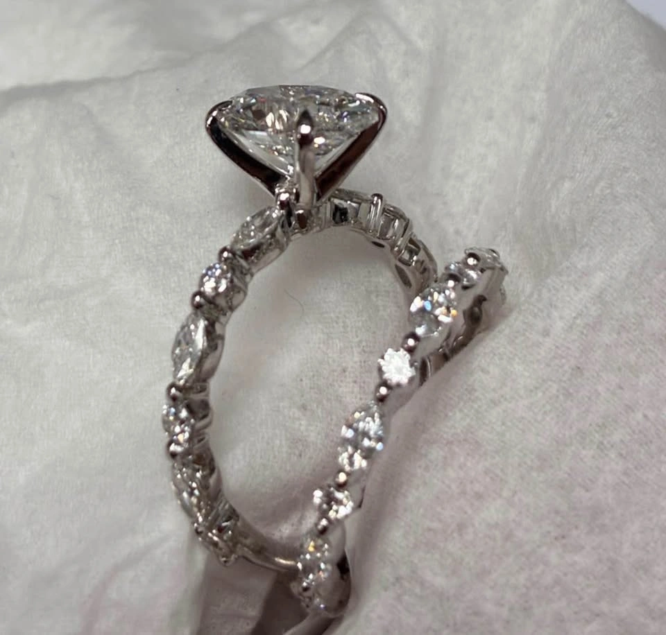 14k 2.6ct lab diamond IGI certified ring with 0.6ct band - photo 5