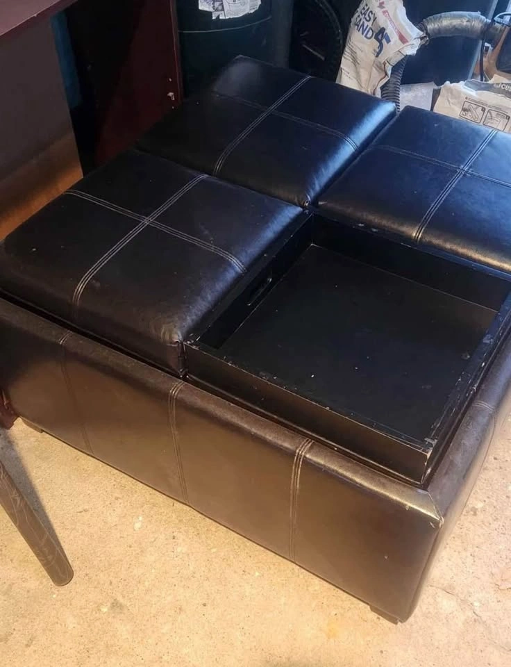 Faux black leather ottoman with serving trays - photo 3