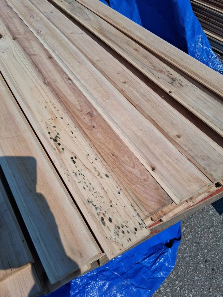 1x4 T&G cedar - photo 2