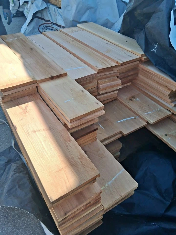 Red cedar 1x8 clear boards 3ft-5ft