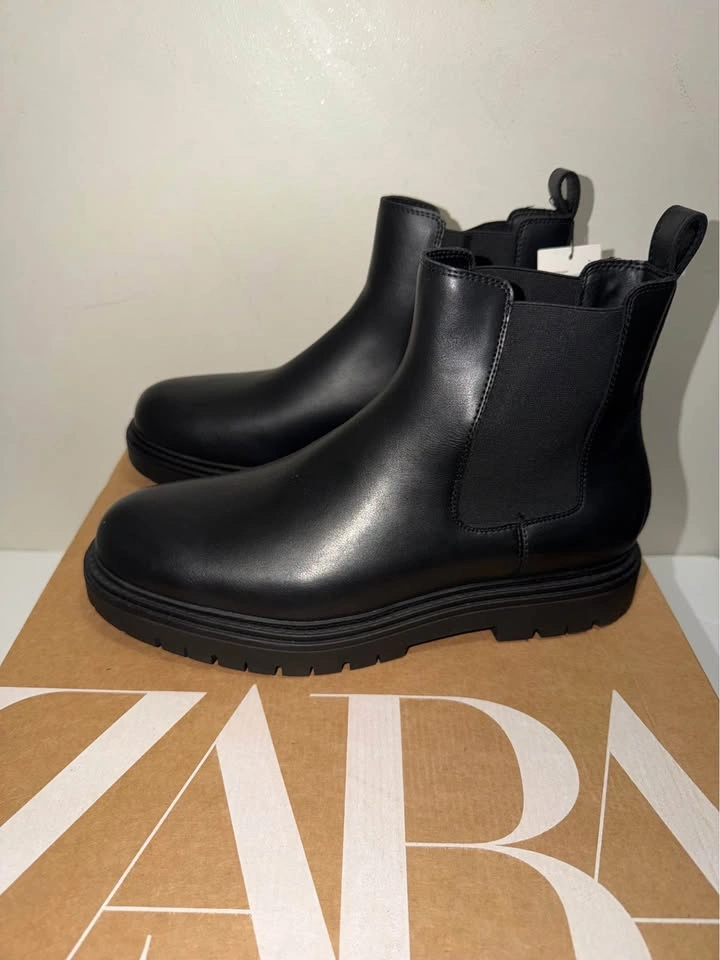 New Zara Men's Black Chelsea Boots Size 11 & 12 - photo 2