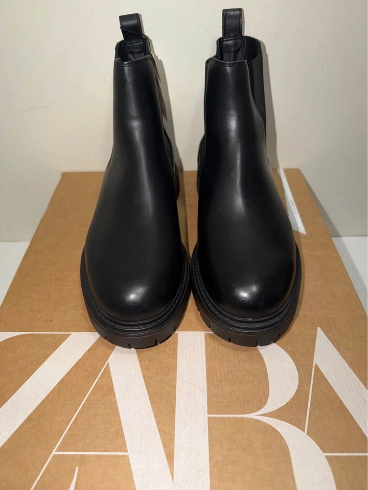 New Zara Men's Black Chelsea Boots Size 11 & 12 - photo 3