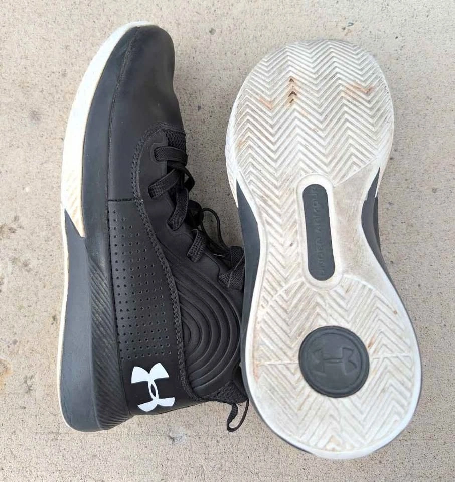 Size 5 boys runners