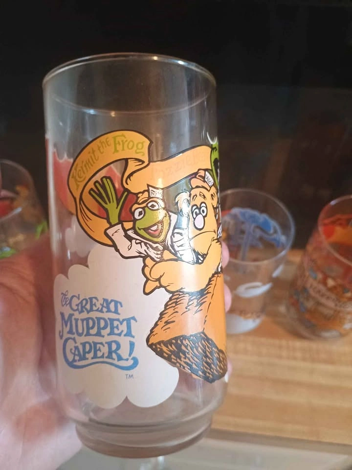 1981 McDonald's The Great Muppet Caper Glasses - Full Set of 4 - photo 4