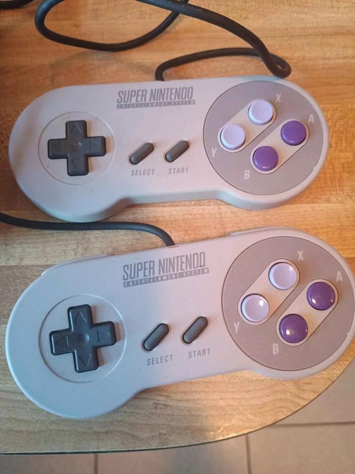 SNES Classic - Super Nintendo Mini CLV-201 - photo 3