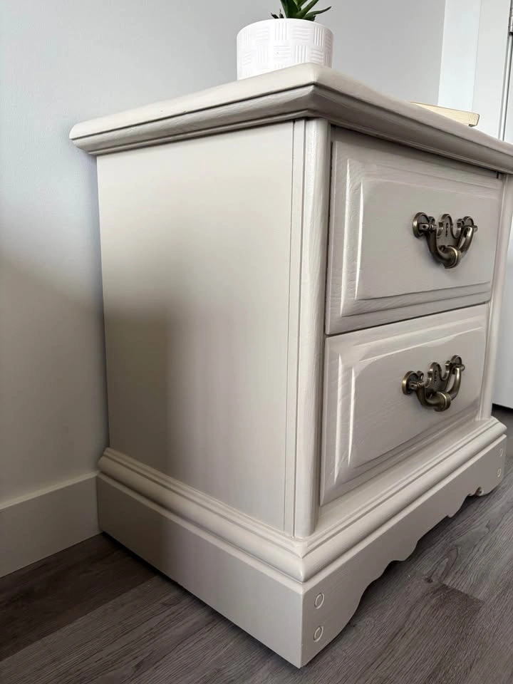Nightstand- 2 drawers - photo 4