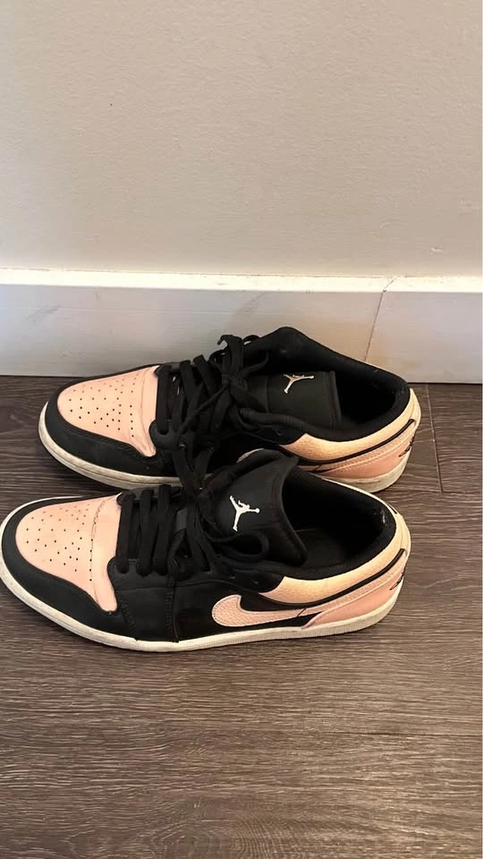 Air Jordan 1 Low Crimson Tint - photo 5