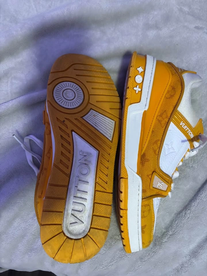 Lv Trainer Sneakers - photo 3