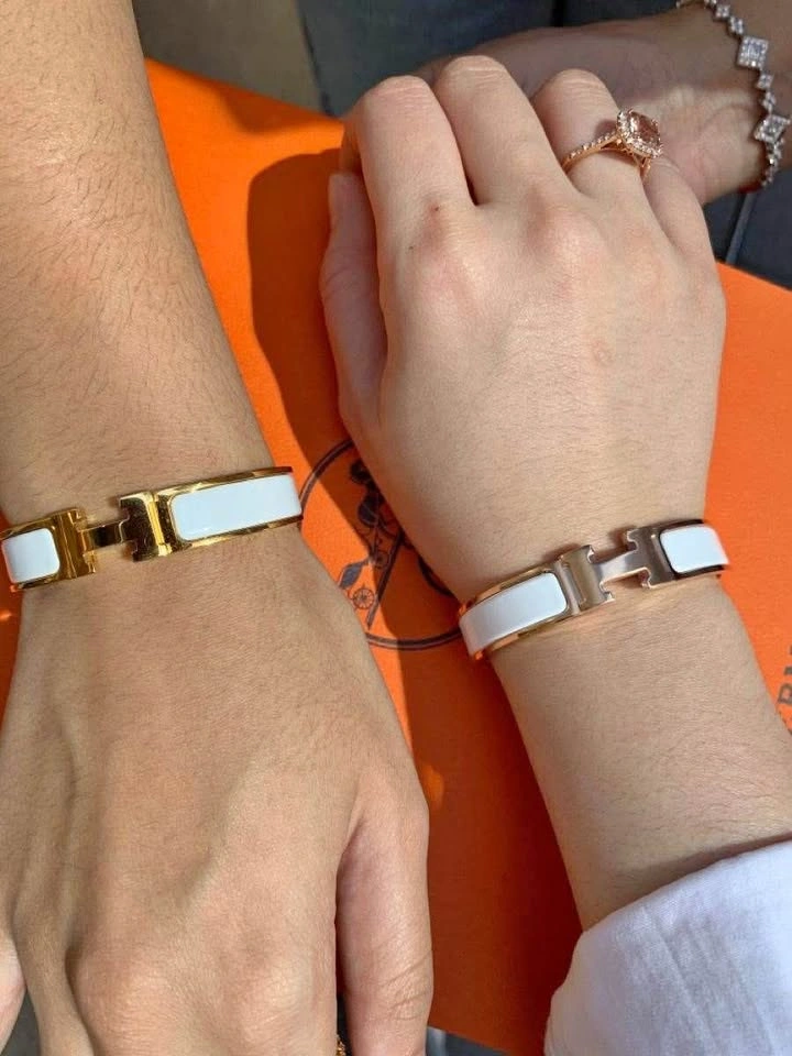 H Bracelet